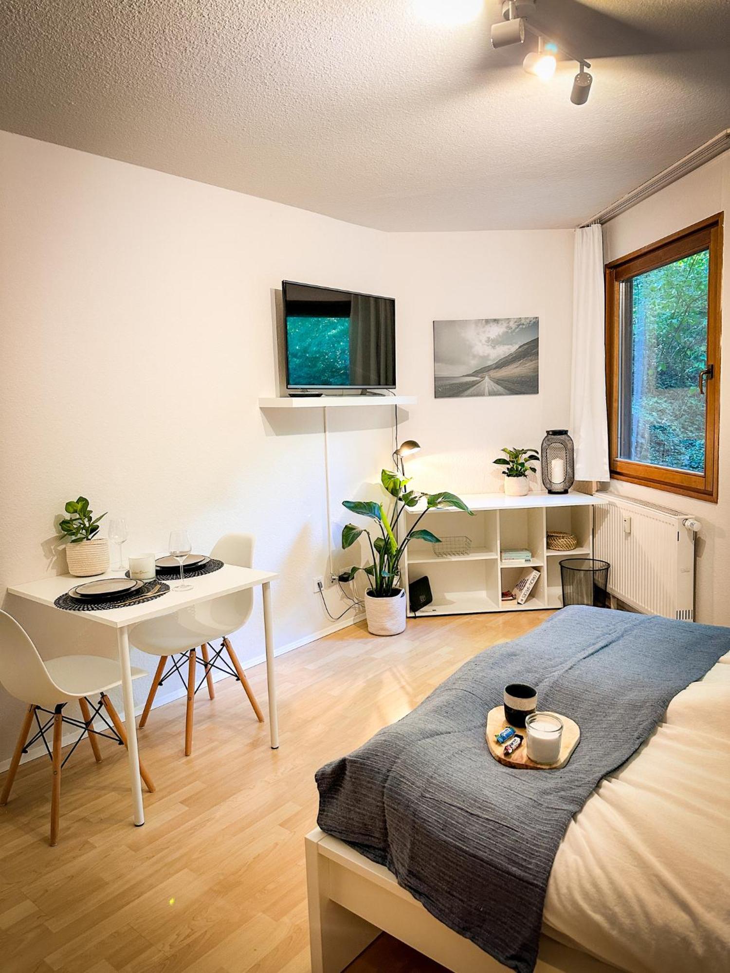 Schoenes Apartment Mit Terrasse Wurzburg Exterior photo